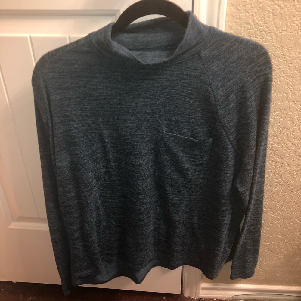 BDG sweater